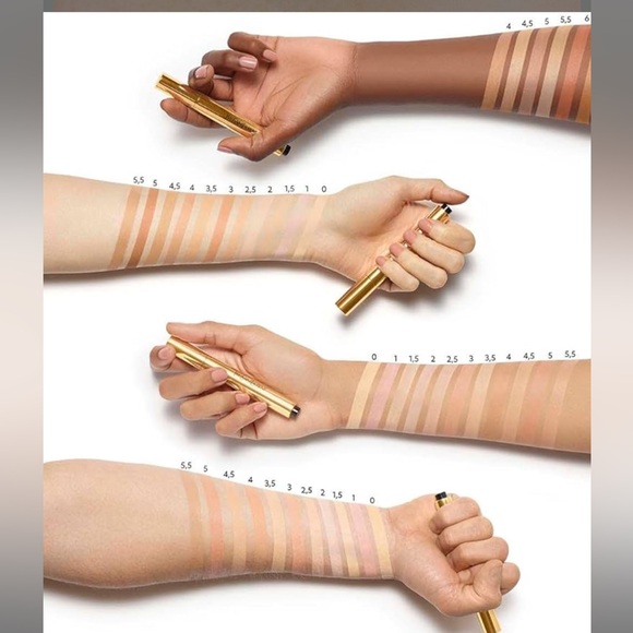 ✨Yves Saint Laurent Radiant Touch Illuminator & Corrector Luminous Ivory #2✨ - Picture 5 of 6